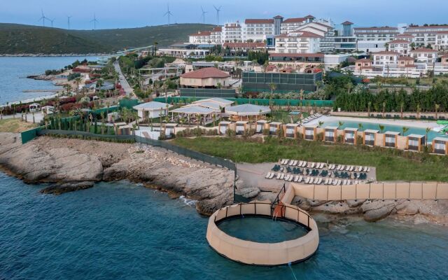 Royal Teos Thermal Resort Clinic & Spa Resort (Halal Hotel)