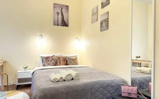 Апартаменты Уютная Студия на Кирочной Гости Дома