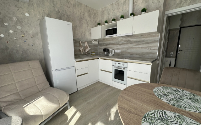 Апартаменты Светлые Уютные в ЖК Флора (256)