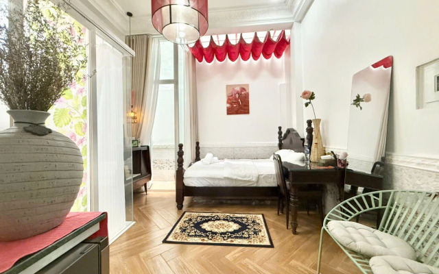 Cherry Blossom Entire Calmette Private house