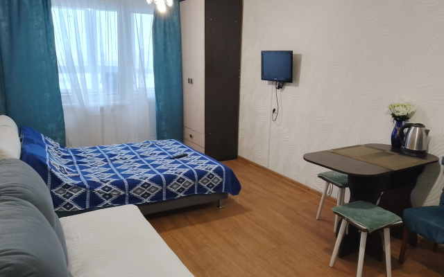 Kvartira Uutnaa studia radom s central'nym rynkom i ZD vokzalom