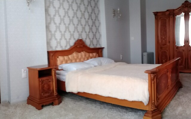 Vesta Hotel