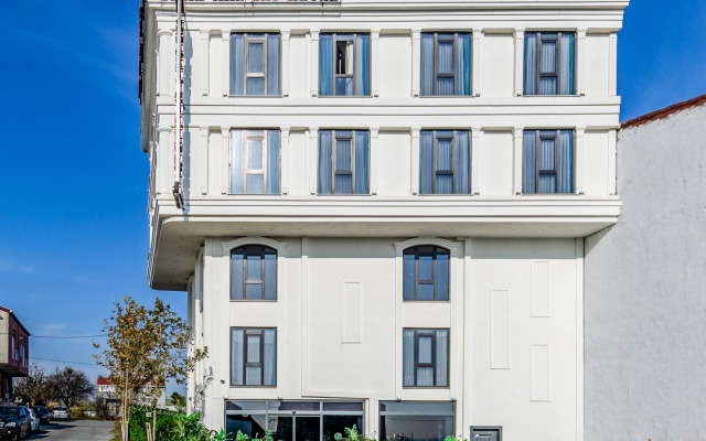 Отель Solin Airport Hotel