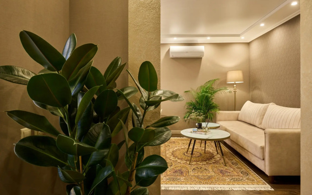 EvroUjut Komfortnaja studija Apartments