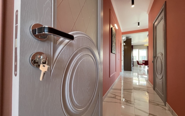 3-Komn. Zhk Korona Dizaynerskiy Remont Apartments