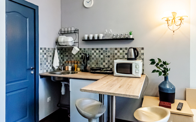 Studiya Na Nikitinskoy 108 Apartments