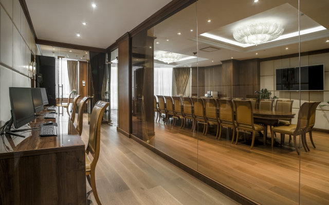 Nobil Luxury Boutique Hotel