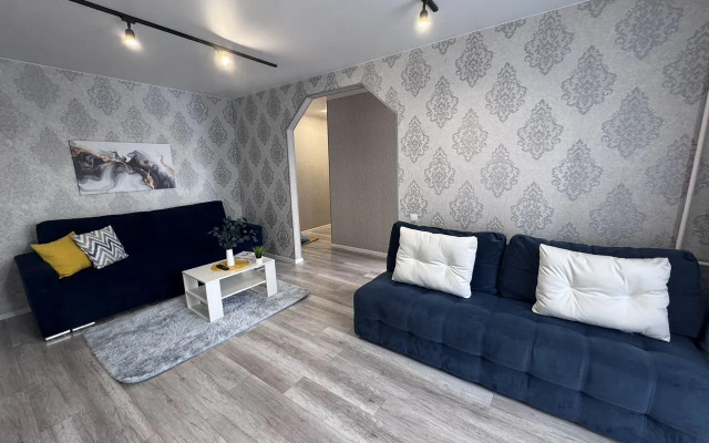 Na Ulitse Tereshkovoy 32 Flat