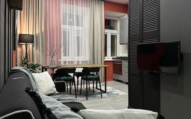 Квартира в центре с проектором и видом на парк