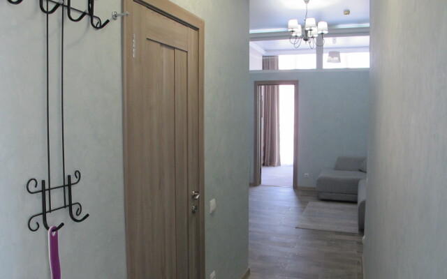 Bulvar Nadezhd 6/2 Apartaments