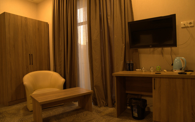 Premier Hotel