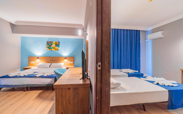 Pyxis Point Hotel - All Inclusive