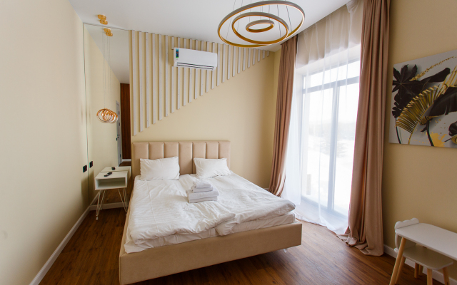 Daymond Private house