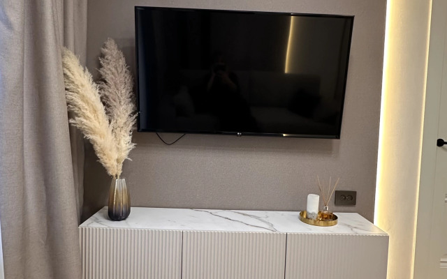 Otlichnaya yevrodvushka na beregu Onego Flat