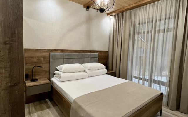 Dom Guest House