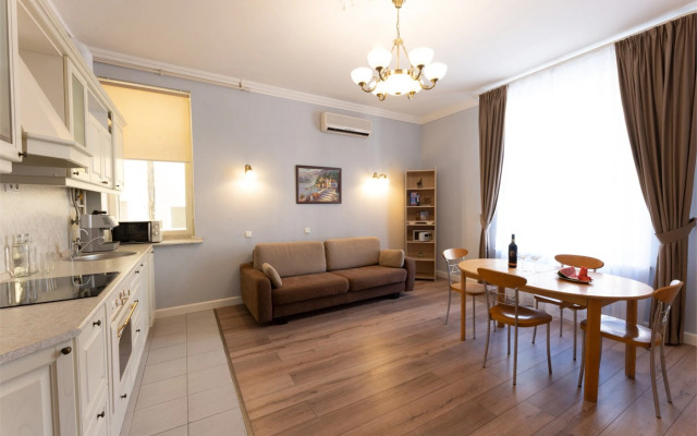 Квартира с кухней-гостиной Марсово Поле