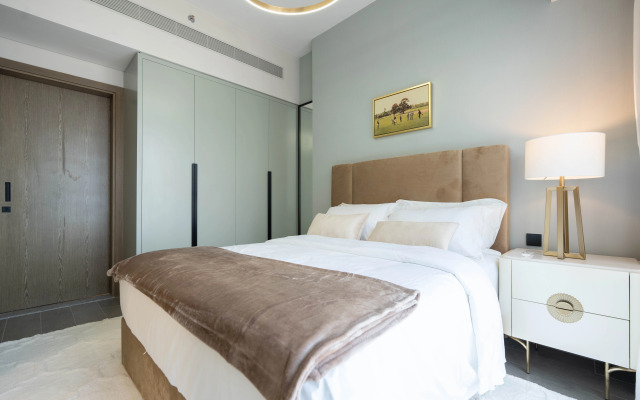 Apartment KeyRock Golf Gate | Relax & Unwind: Pool & Sauna