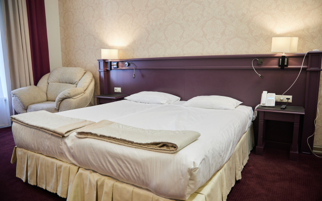 The Bridge Hotel