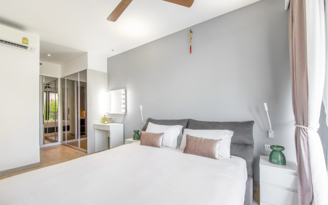 Апартаменты Три спальни с видом на море и озеро