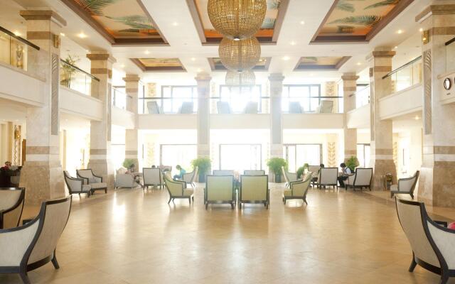 Olalani Resort  Hotel And Condotel