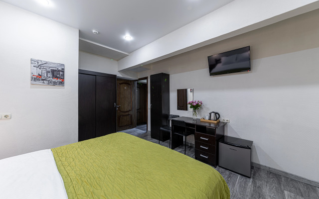 Semenovsky Mini hotel