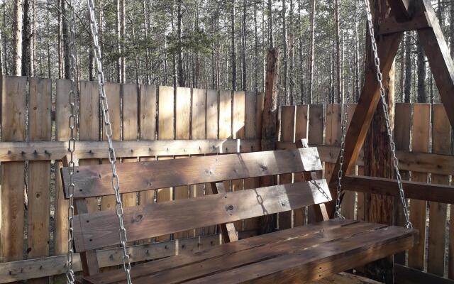 Olhonskiy Les Guest House