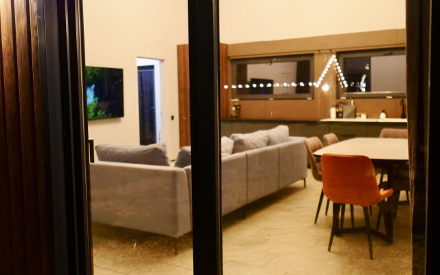 Частный дом БазаОтдыха_Li