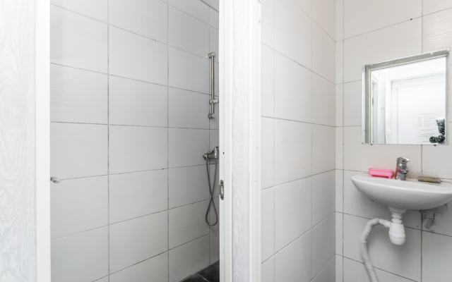 1 Ulitsya Selskohozyaistvennaya OOO NASH OBSHII DOM Hostel
