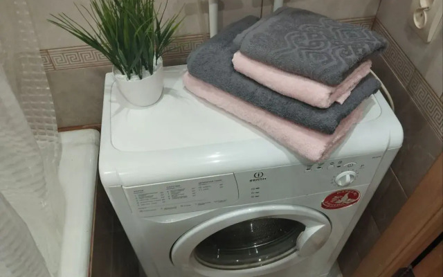 Na Ulitse Bagrationa 7 Flat