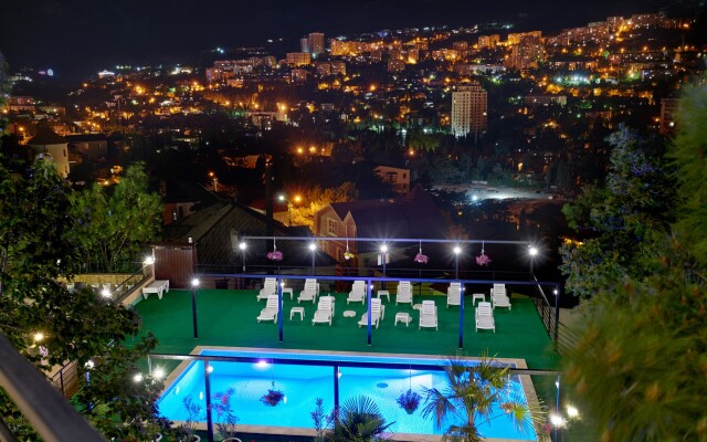 Crimskaya Nitstsa Guest House