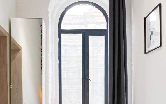 Квартира светлая дизайнерская рядом с Невским проспектом