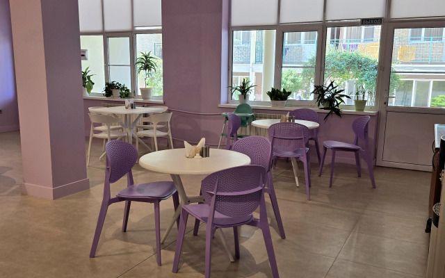 Kapitan Morej Hotel