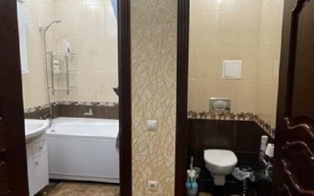 Prostornaya Kvartira V Tsentre Apartments