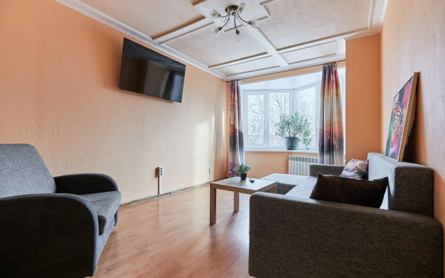Na Ozerkovoy 51k2 Flat