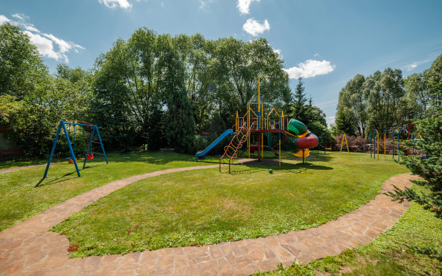 Vesna Private house