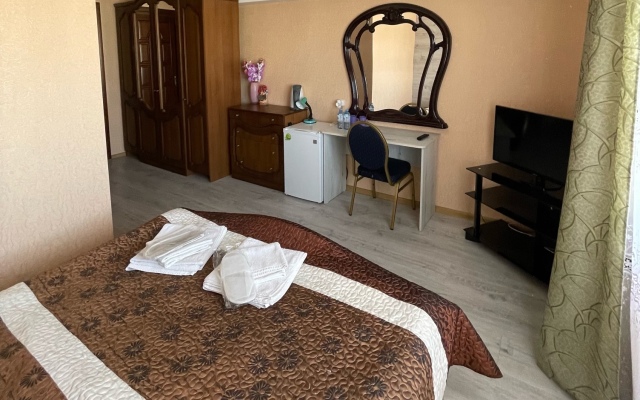 Отель Радуга