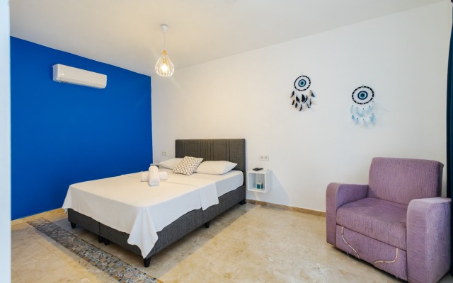 Mel Town Hotel