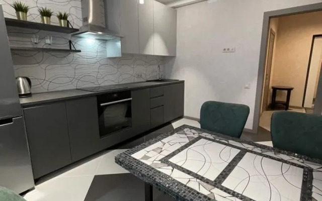 Квартира на Героев 18