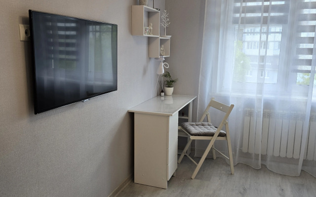 Uyutnaya Dvukhkomnatnaya V Tsentre Goroda Flat