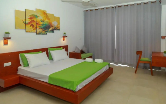 Traveller's Hikkaduwa Hotel