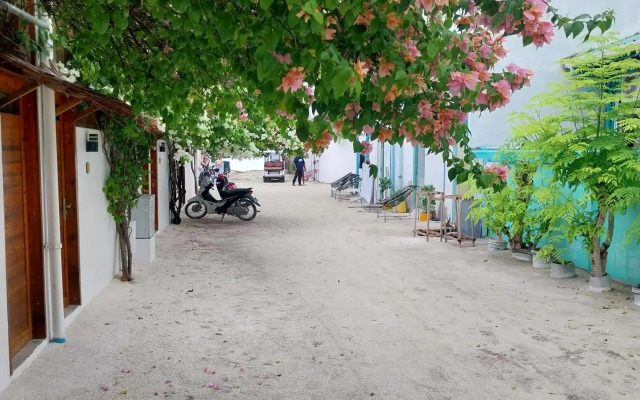 Navaya Dhiffushi Guest house