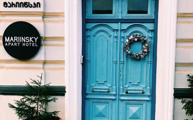 Mariinsky Apartments & Hotel