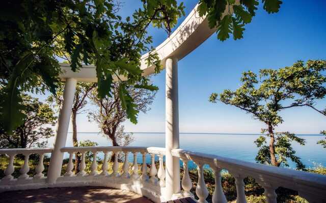 Апартаменты Luxury on Krymskaya 22