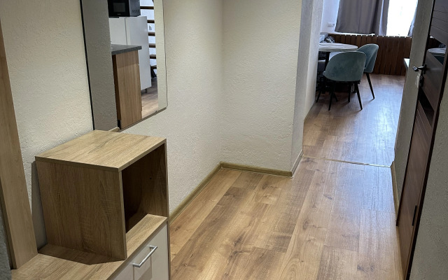 Апартаменты двухуровневые 32м² рядом с центром