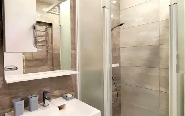 Апартаменты Взлётная 23