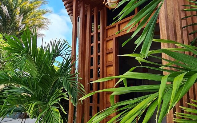 Kamadhoo Inn Guest House