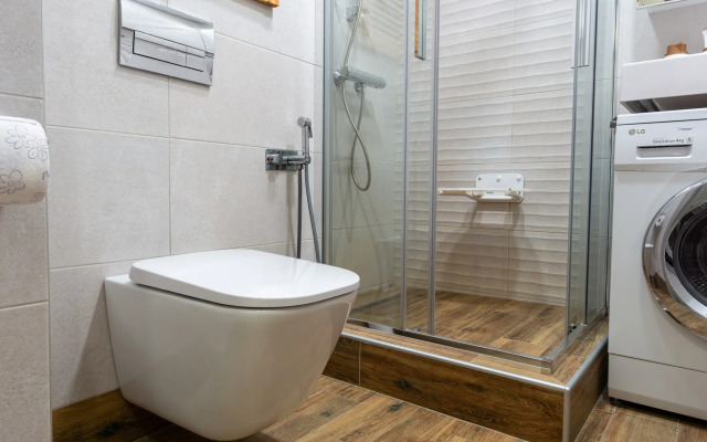 Dve podushki v Pesochnom, Sadovaya, 90 Flat