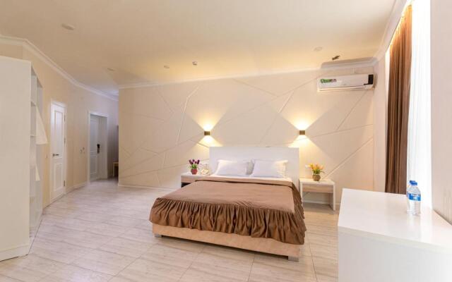 Tantana Hotel