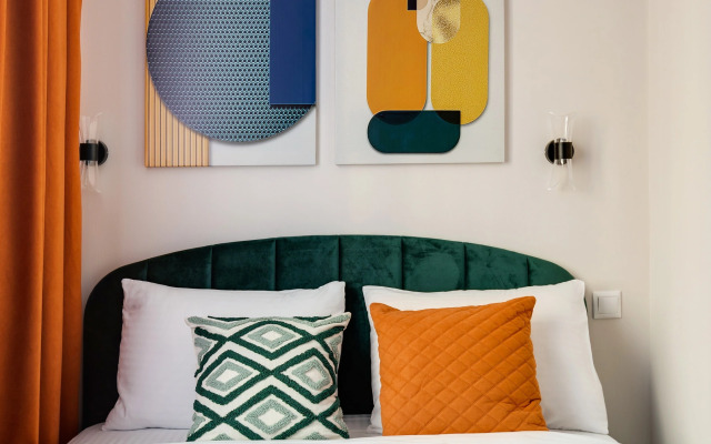 Апартаменты Квартира студия SUNNY DAY, Берёзовая аллея 19к3