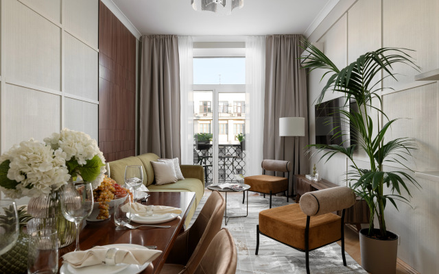 Квартира Видовая Трехкомнатная с Эркерным Балконом